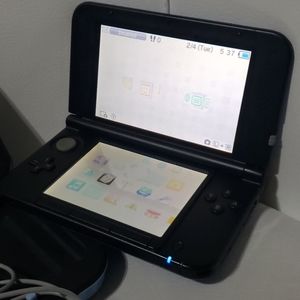 Nintendo 3DS XL